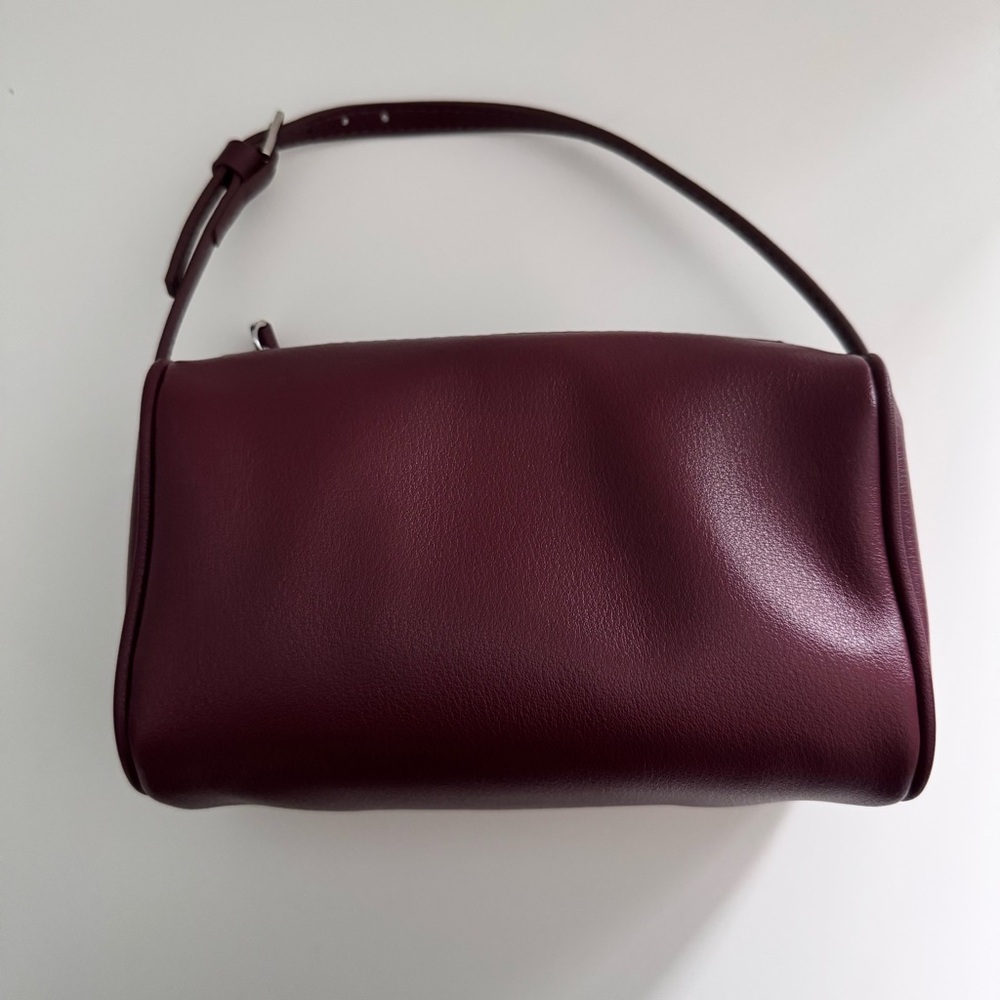 Minimal 90s Bag Style Row Burgundy Leather